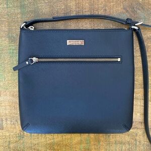 Kate Spade Crossbody ♠️